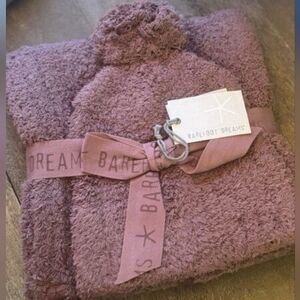 Barefoot Dreams Plush Beanie And Scarf Set